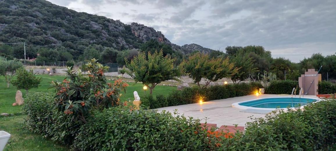 Indipendente Con Piscina Uso Esclusivo Internet Illimitato Villa Siniscola Exterior photo